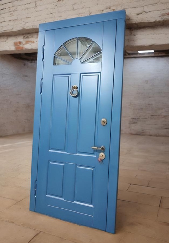 Синяя с кнокером Синяя с кнокером