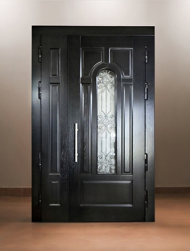 Со стеклопакетом и решеткой Со стеклопакетом и решеткой