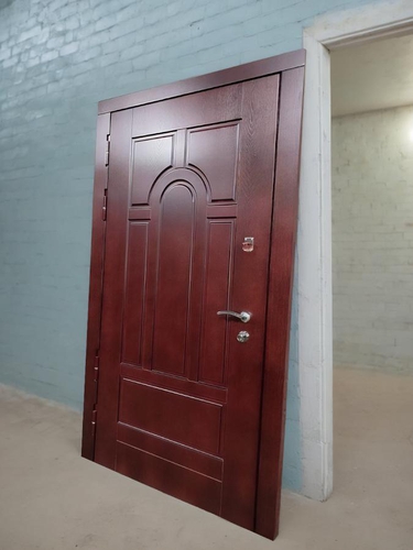 Дверь с МДФ Дверь с МДФ