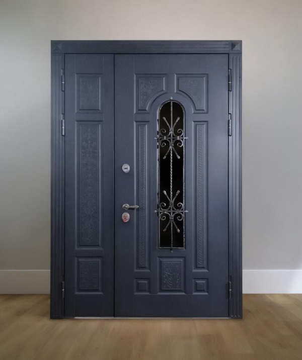 Полуторная дверь со стеклом Полуторная дверь со стеклом