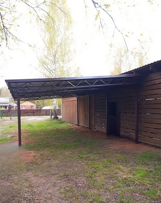 Односкатный навес из профнастила для хоз.постройки Односкатный навес из профнастила для хоз.постройки